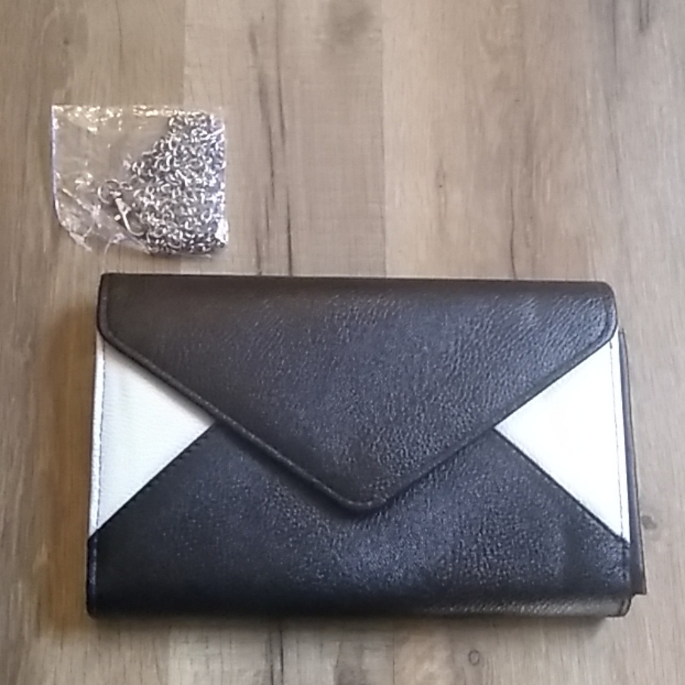 Clutch purse